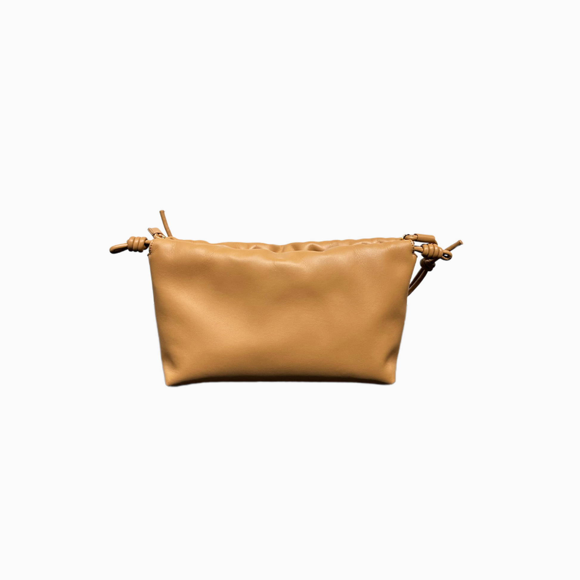 Dumpling Bag in Leather